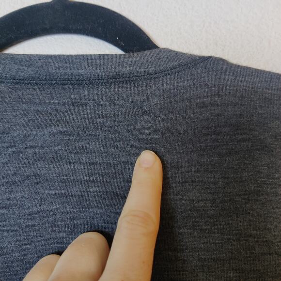 Icebreaker Merino Wool Superfine Lite Bliss Cardigan Small Charcoal Gray *Read - Picture 13 of 16